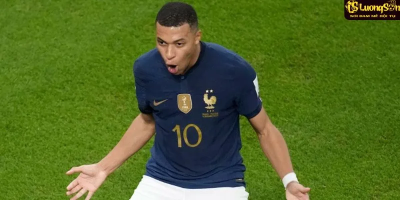 Ngôi sao sáng giá của bóng đá thế giới - Kylian Mbappé