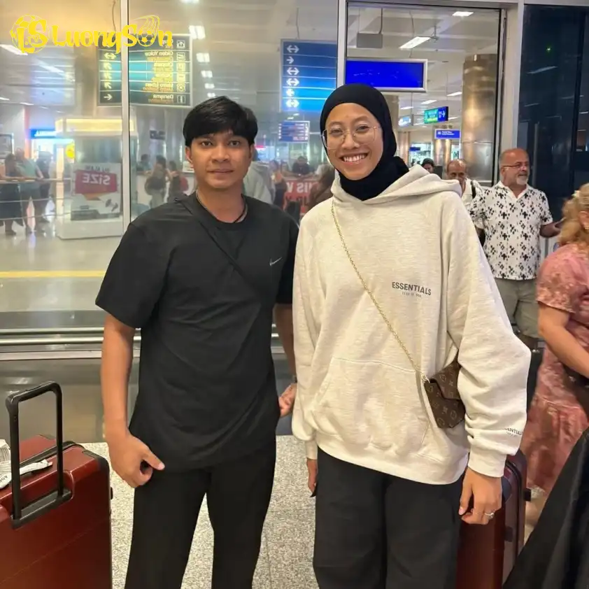 Megawati cùng chồng mới cưới đã có mặt tại Thổ Nhĩ Kỳ trong ngày 17/8