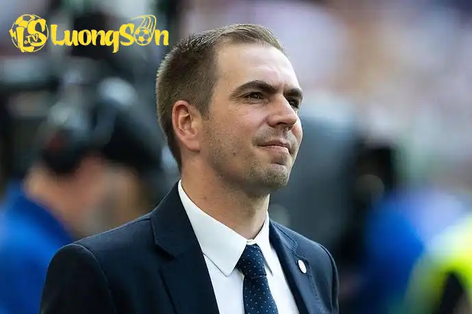 Philipp Lahm đã đưa ra những đánh giá về Florian Wirtz. Ảnh: TBR Football
