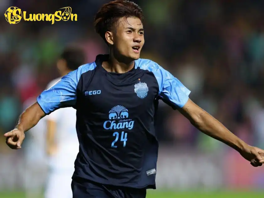Suphanat vẫn là niềm hy vọng hàng đầu trên hàng công của Buriram United (Ảnh: CLB)