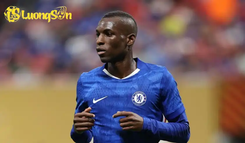 Anh ấy không phải là một cầu thủ tồi,' Merson nói về tiền đạo Jackson.  Anh ấy không phải là một cầu thủ tồi,' Merson nói về tiền đạo Jackson.