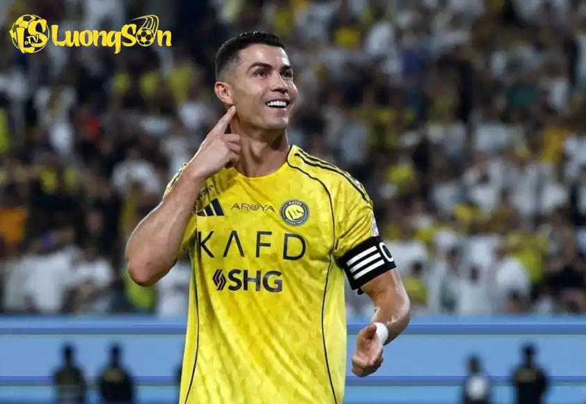 Ronaldo đang quyết tâm tạo nên lịch sử với kỷ lục 1000 bàn thắng