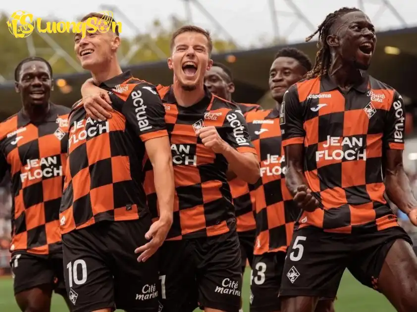 Lorient vừa có thắng lợi ấn tượng trước Monaco ở vòng gần nhất (Ảnh: CLB)
