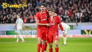 37157417 der sc freiburg jubelt gegen werder bremen 2mjf4uqxueea 68f7941582b44