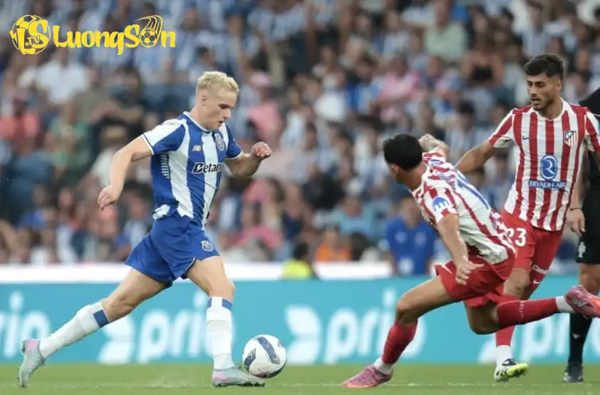 Amorim coi Froholdt là mảnh ghép lý tưởng để thay thế Casemiro Amorim coi Froholdt là mảnh ghép lý tưởng để thay thế Casemiro