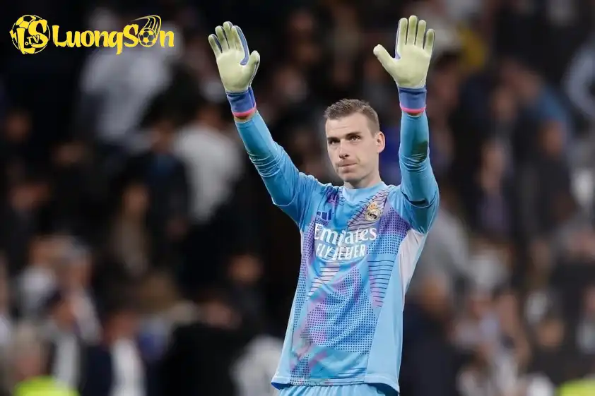Lunin muốn rời Real Madrid trong thời gian tới. Ảnh: CLB Lunin muốn rời Real Madrid trong thời gian tới.